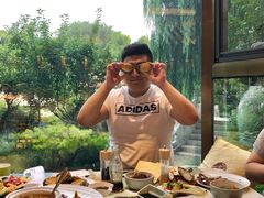 -舜耕山庄四时万和自助餐厅