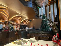 -Mogul Eatery·大亨餐酒馆