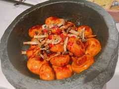 石锅黄油口蘑-月芽·自由餐厅·西溪湿地餐厅