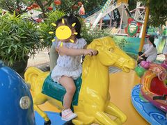 -顺德大良半月城游乐场