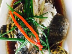 -四川小胡子海鲜(丁村万人海鲜广场店)