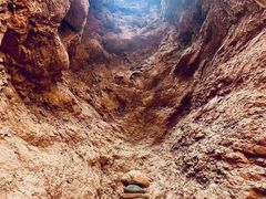 -天山神秘大峡谷