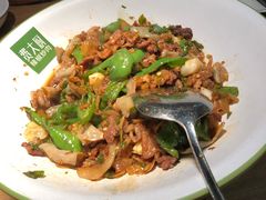 -费大厨辣椒炒肉(万家丽一店)