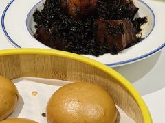 绍兴干菜肉夹窝窝头-西湖春天•老字号杭州菜(百汇店)