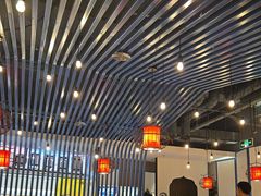 -尚尚仙·酸汤猪手·猪肚鸡火锅(华联万柳购物中心店)