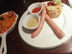 法兰克福香肠配土豆沙拉-马迭尔德式西餐精酿啤酒屋(中央大街店)