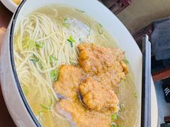 -百年老字号·观振兴蟹黄面·三虾面·苏式面(观前街富仁坊巷店)