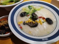 -霸蛮湖南菜·牛肉粉(荣京西街店)