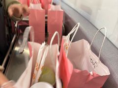 -喜茶(迪士尼小镇·平行宇宙店)