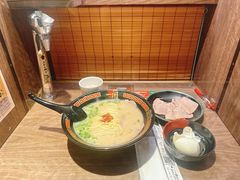 -一蘭拉面(新宿中央东口店)