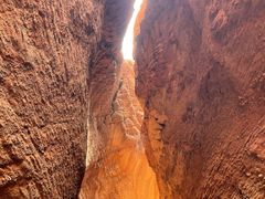 -天山神秘大峡谷