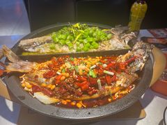 -鸣记脆皮烤鱼·海鲜烤鱼(三八广场店)