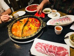-纸盐河码头火锅(十八梯店)