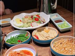 -明洞阿姨·韩式酱蟹烤肉·创意料理(三元桥店)