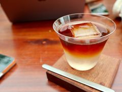 椰青美式-2walk走走咖啡