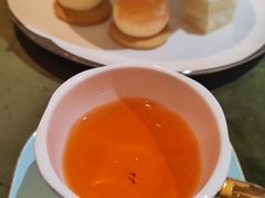 -燕庭·纯燕窝·甜品下午茶(南京西路店)