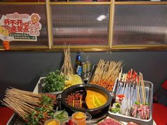-钢管厂五区小郡肝串串香(奥克斯广场锦城万达店)