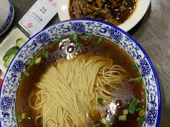 红汤面底-裕兴记•蟹黄面馆(人民广场店)