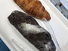 -85度C(生甜甜圈研究工坊·上海平凉店)