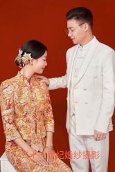 -二十一世纪婚纱摄影(省府前街店)