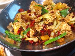 -有红鸡毛店·川菜(建设路店)