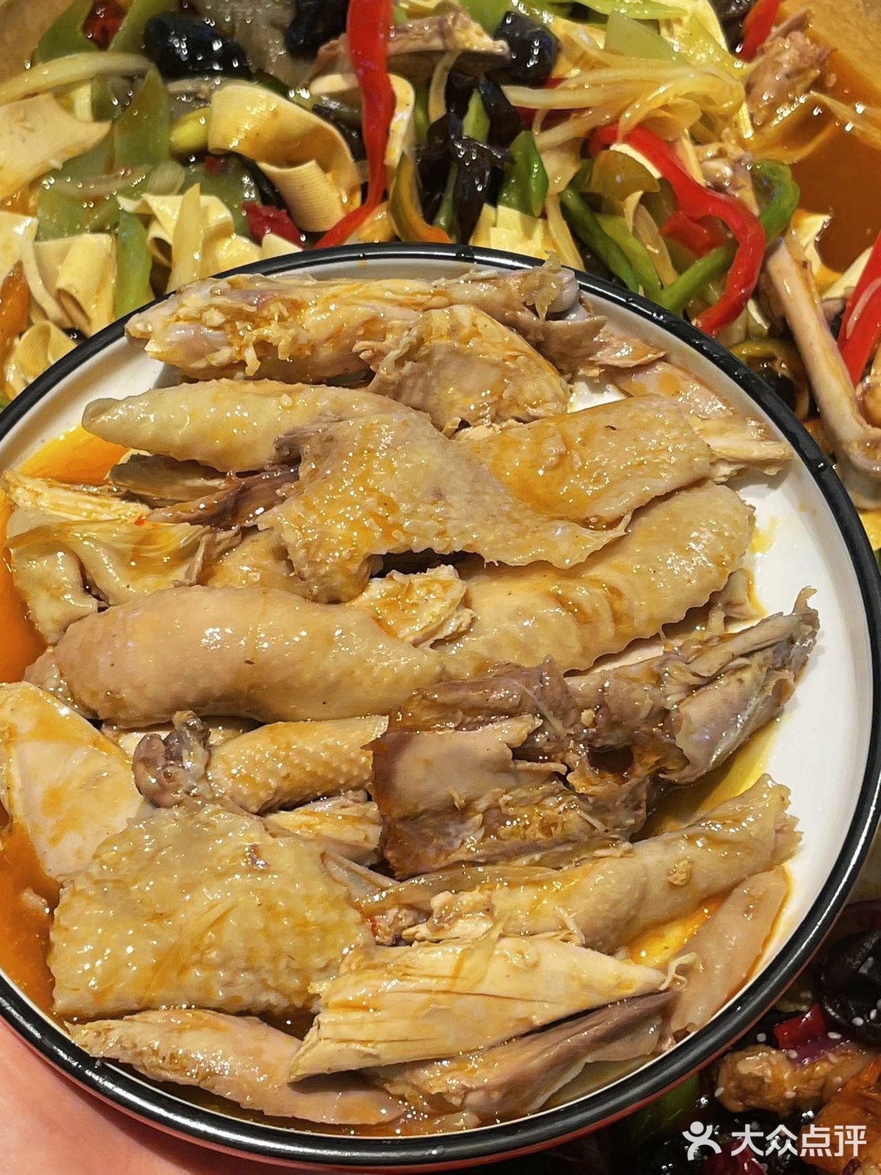 谁懂啊姐妹们！这家新疆菜吃一顿想三天！