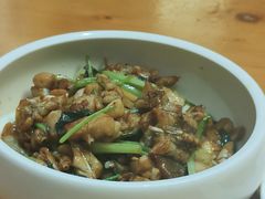 馋嘴蛙-老板很二(吉大店)