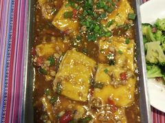 -香巴拉云南餐厅(华莱坞店)