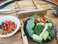 -曹丞相·地锅鸡·地锅鱼(武林店)