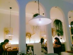 -春树下·树屋花房西餐厅(罍街AS1980店)