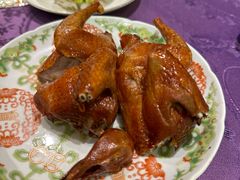 盐焗乳鸽-惠食佳·朱雀(东方商厦店)