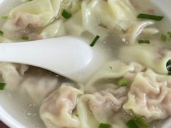 鲜肉小馄饨-珊珊小笼馆(仙霞路店)