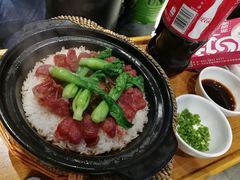 广式腊味煲仔饭-捞围鲜·港式打边炉(海阳路店)