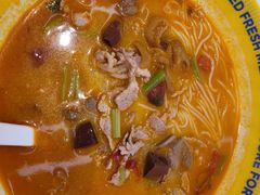 -粉小主·贵州酸汤牛肉粉(南京仙林金鹰店)