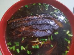 -小龙大肉面馆