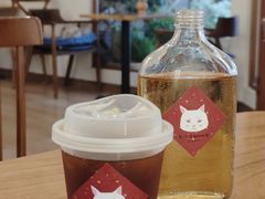 -有猫主题·治愈系猫咖(曾厝垵店)