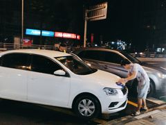 -丁阿纸面馆