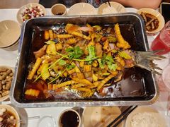 -沈姐万州烤鱼(沙坪坝七中店)