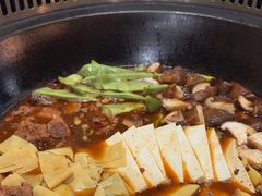 -哈尔滨烧烤·山河村铁锅炖(交大店)