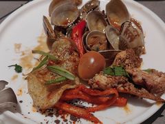 -黑金·寻焰自助百汇·烤肉·火锅(中街店)