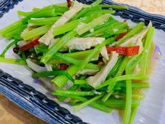 芹菜羊肚-维吾尔餐厅(宜山路店)