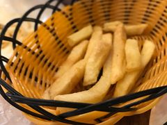 -汽车博物馆主题餐厅