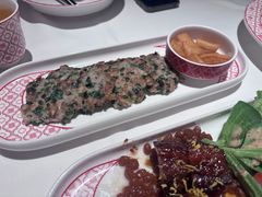 中山蚬肉饼-谭厨中山传家菜.乳鸽.脆鲩鱼(华强北中航城店)