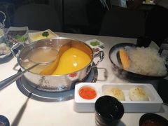 -左庭右院鲜牛肉火锅(浦江欢乐颂店)