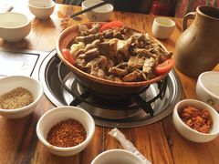 -阿婆情腊排骨火锅(金虹路店)