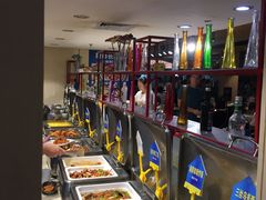 自助取餐区-蒙肥羊·酸汤潮牛·鲜牛肉火锅烤肉自助(岗顶店)