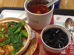 -华记煲仔华·煲仔饭(市桥易发店)
