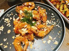 -东口码头·烧鸽子·鱼头泡饼·地方菜(金鹰悦城店)