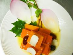 -皇冠明珠鱼翅楼(水上公园店)