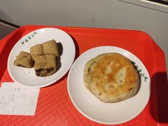 -护国寺小吃店(红莲南路店)